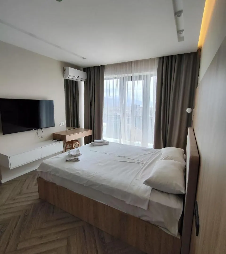Unique Beach Tower Sea View Батуми Апартаменты